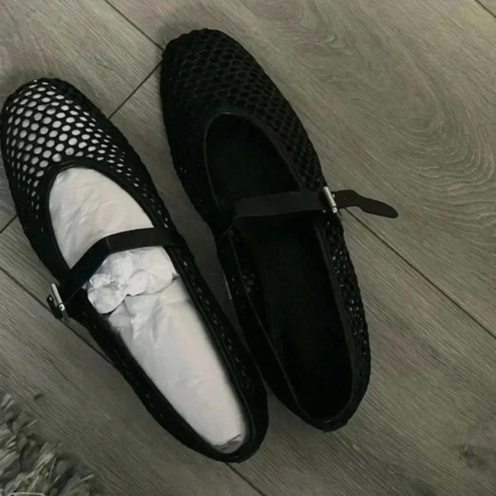 Mesh‎ Flat Ballet style shoes